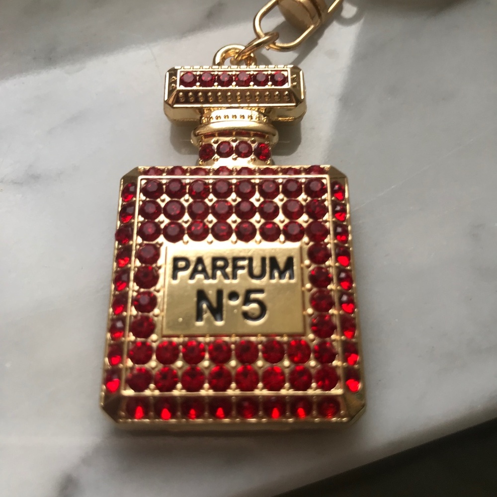 Bag charms back has open hearts to see the Rhinestones